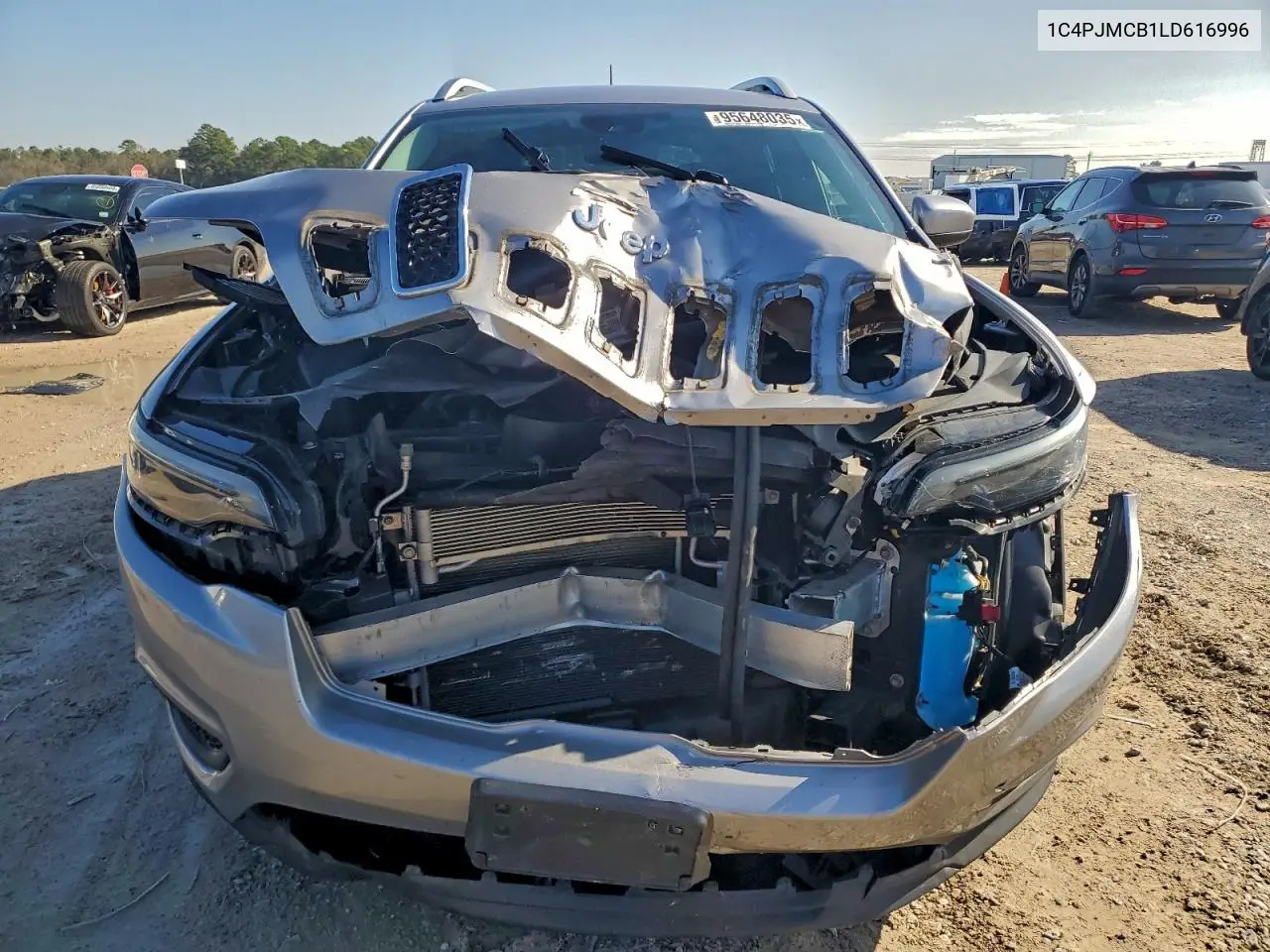 1C4PJMCB1LD616996 2020 Jeep Cherokee Latitude