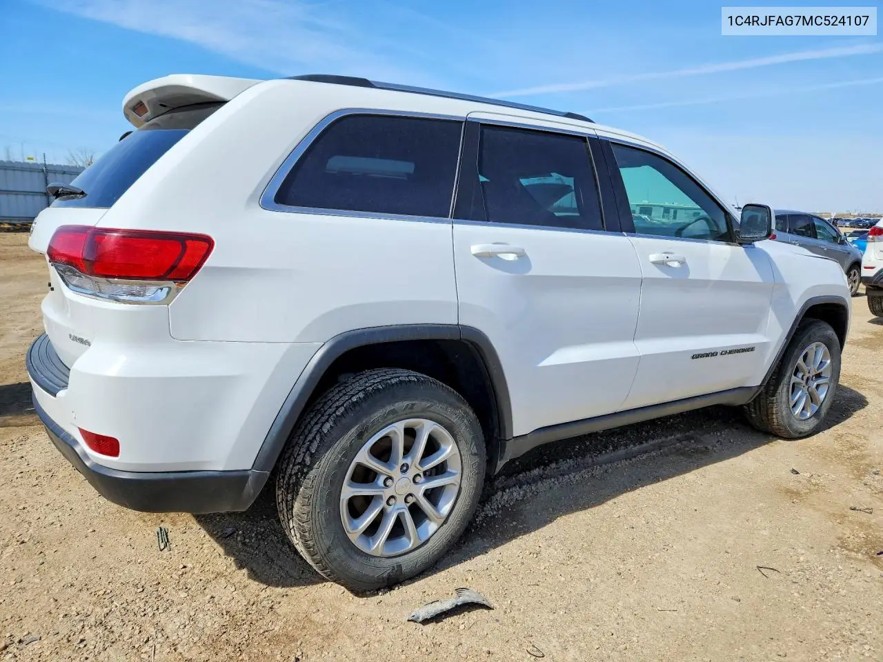 1C4RJFAG7MC524107 2021 Jeep Grand Cherokee Laredo