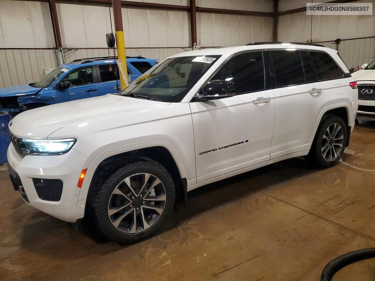 2022 Jeep Grand Cherokee Overland VIN: 1C4RJHDG0N8588307 Lot: 58879926