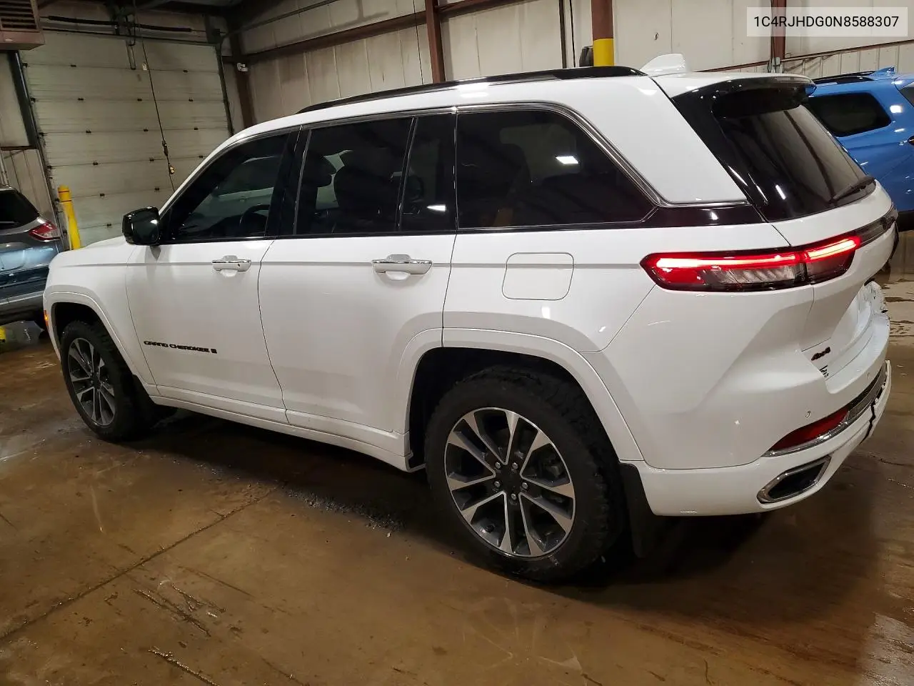 2022 Jeep Grand Cherokee Overland VIN: 1C4RJHDG0N8588307 Lot: 58879926