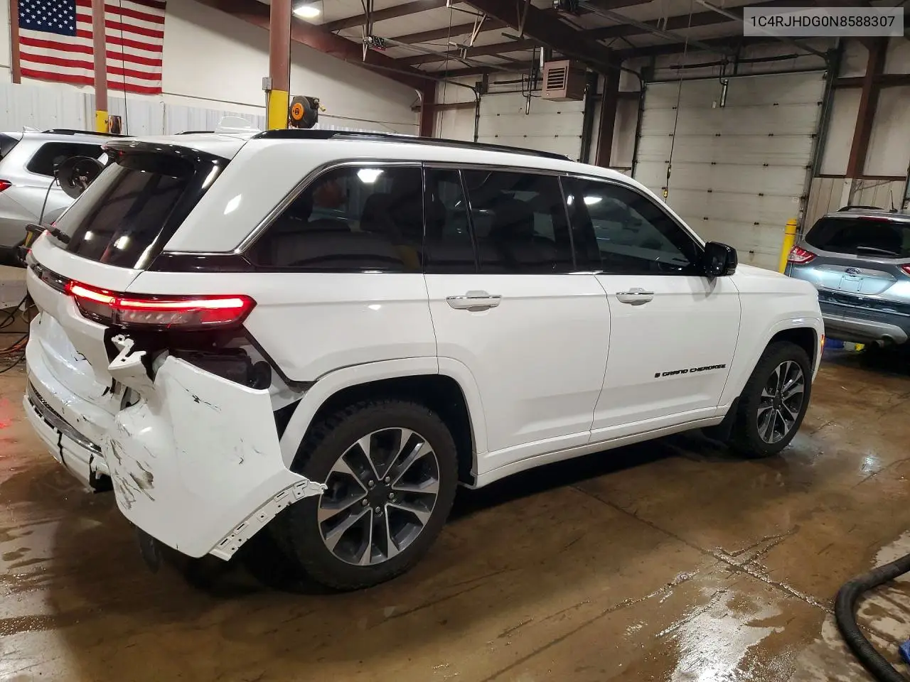 2022 Jeep Grand Cherokee Overland VIN: 1C4RJHDG0N8588307 Lot: 58879926