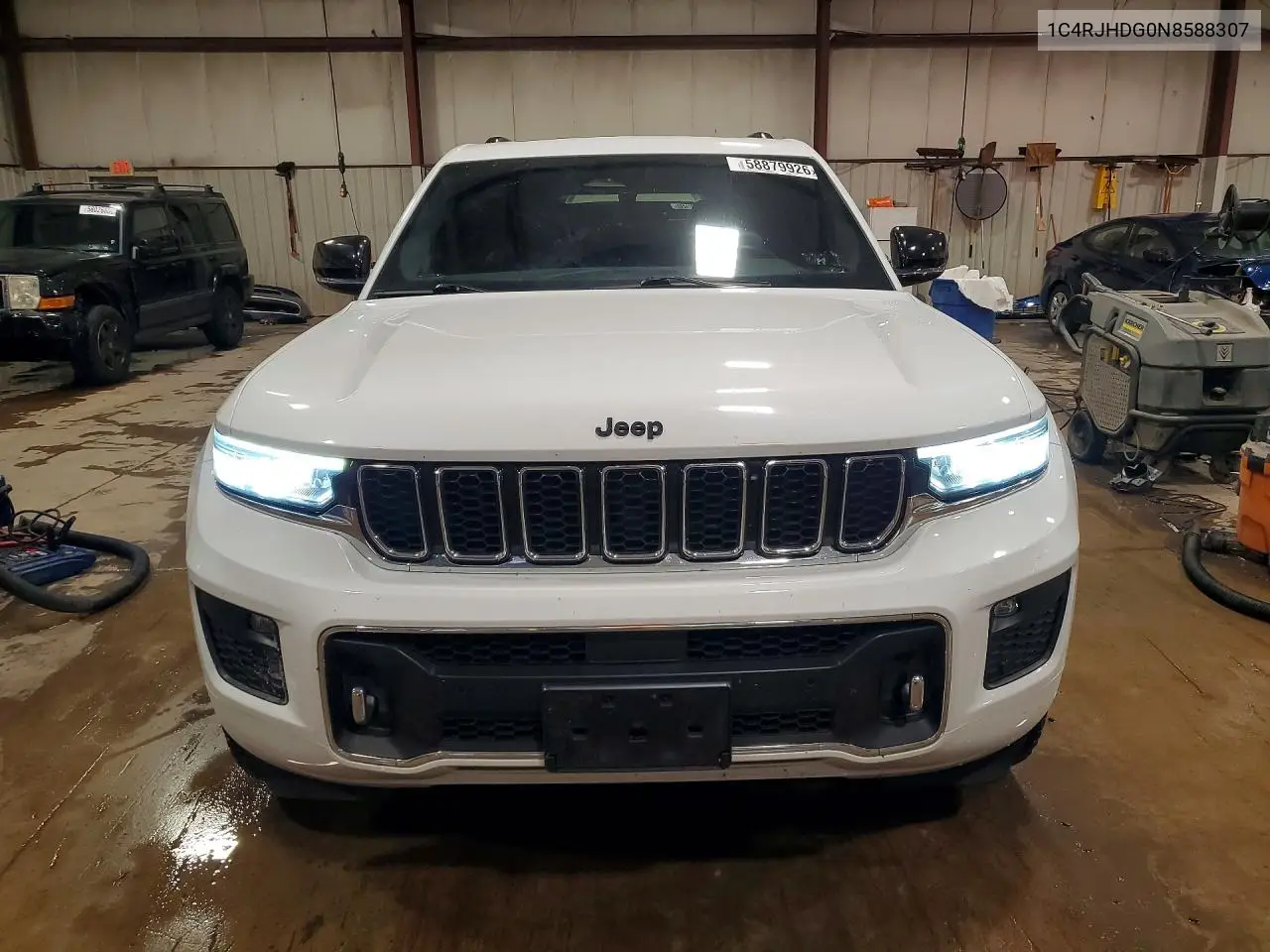 2022 Jeep Grand Cherokee Overland VIN: 1C4RJHDG0N8588307 Lot: 58879926