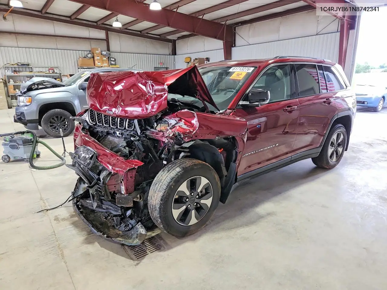 2022 Jeep Grand Cherokee Limited 4Xe VIN: 1C4RJYB61N8742341 Lot: 61713276