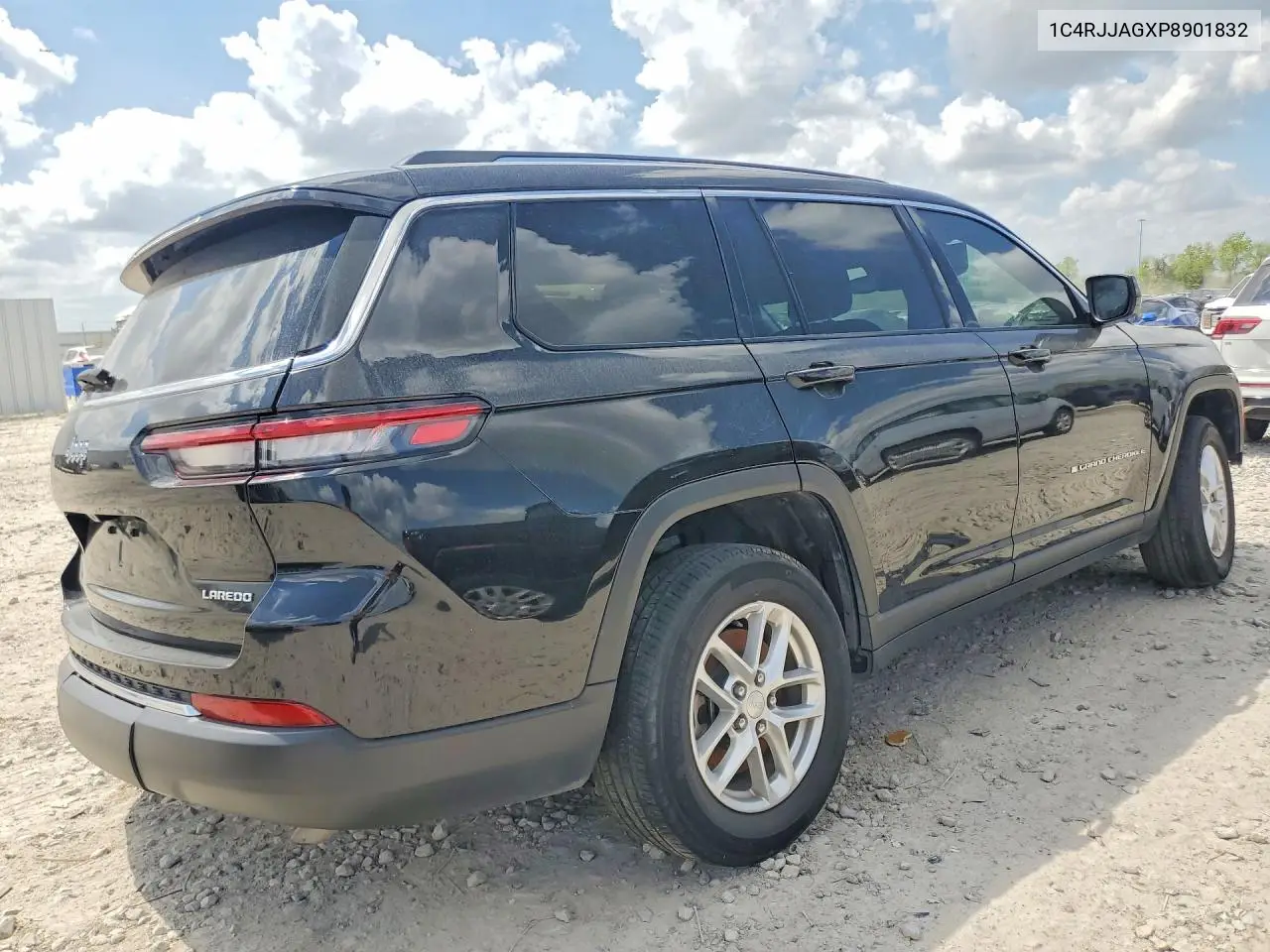 1C4RJJAGXP8901832 2023 Jeep Grand Cherokee L Laredo
