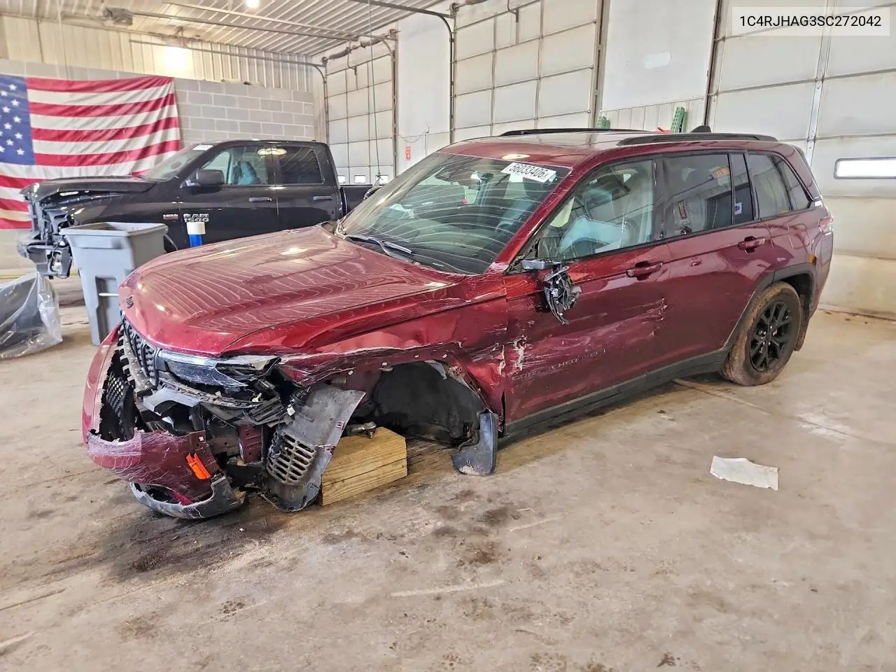 2025 Jeep Grand Cherokee Laredo VIN: 1C4RJHAG3SC272042 Lot: 56033406