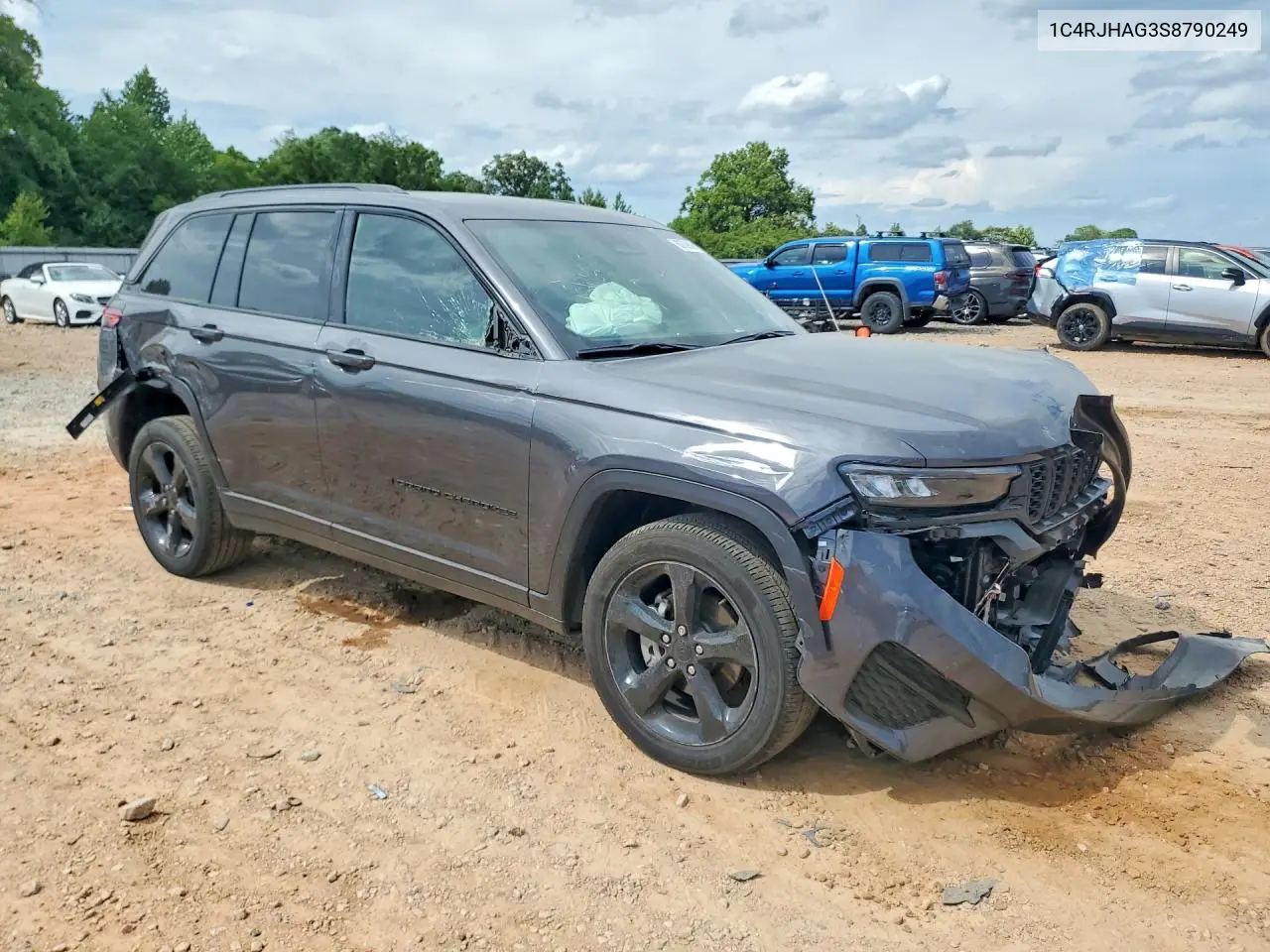 2025 Jeep Grand Cherokee Laredo VIN: 1C4RJHAG3S8790249 Lot: 60769896