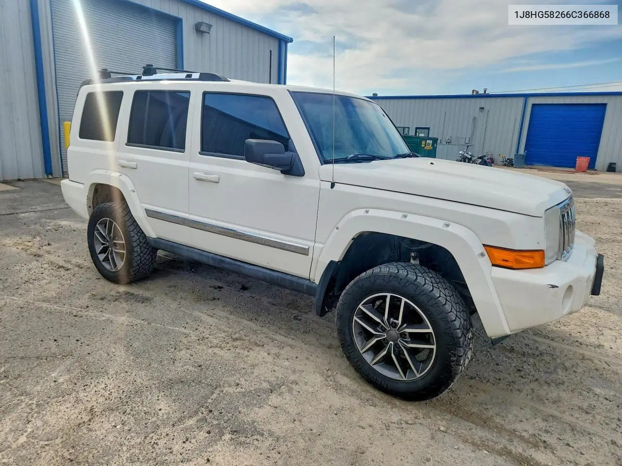 2006 Jeep Commander Limited VIN: 1J8HG58266C366868 Lot: 53375226