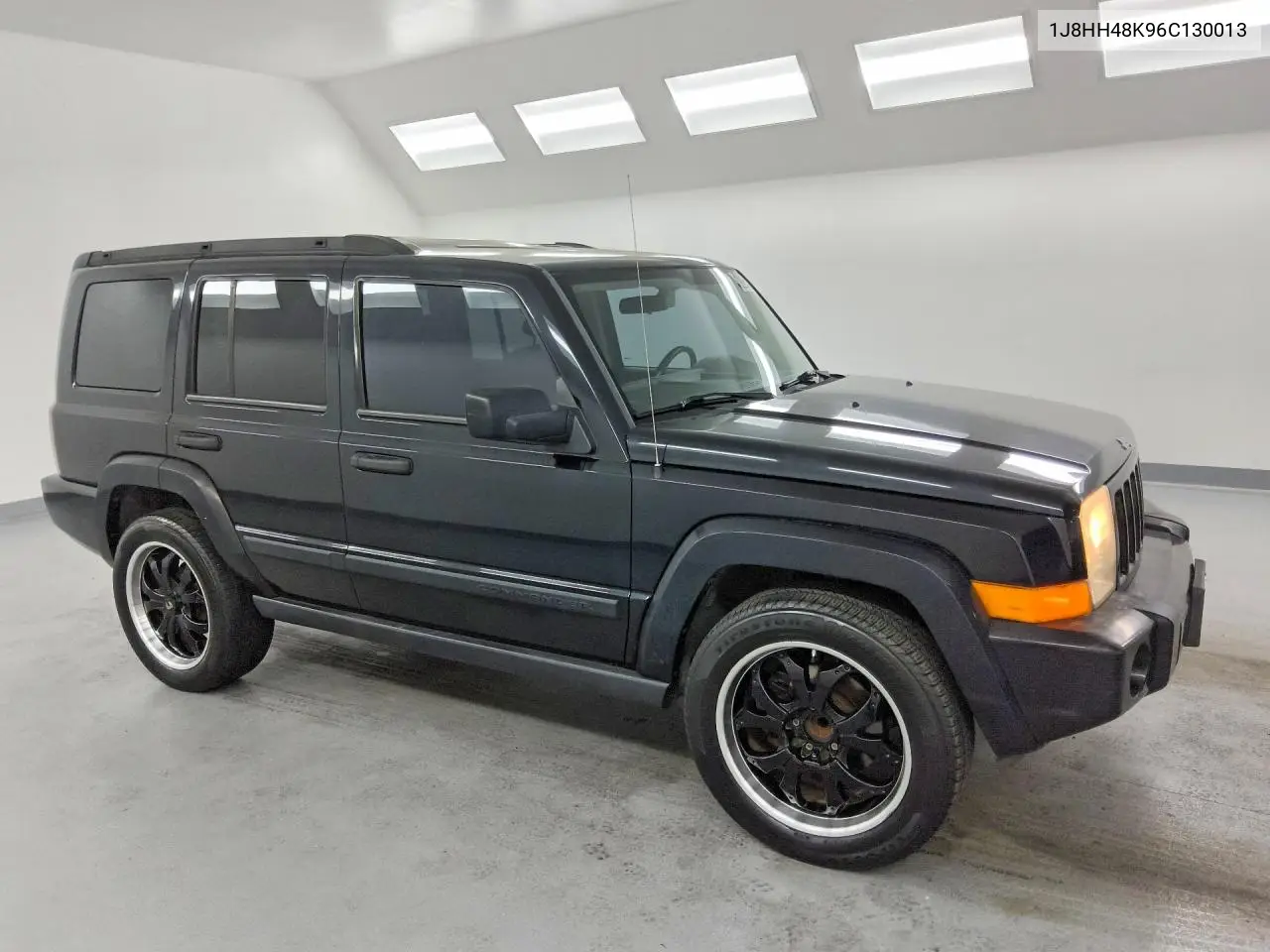 2006 Jeep Commander VIN: 1J8HH48K96C130013 Lot: 58258456