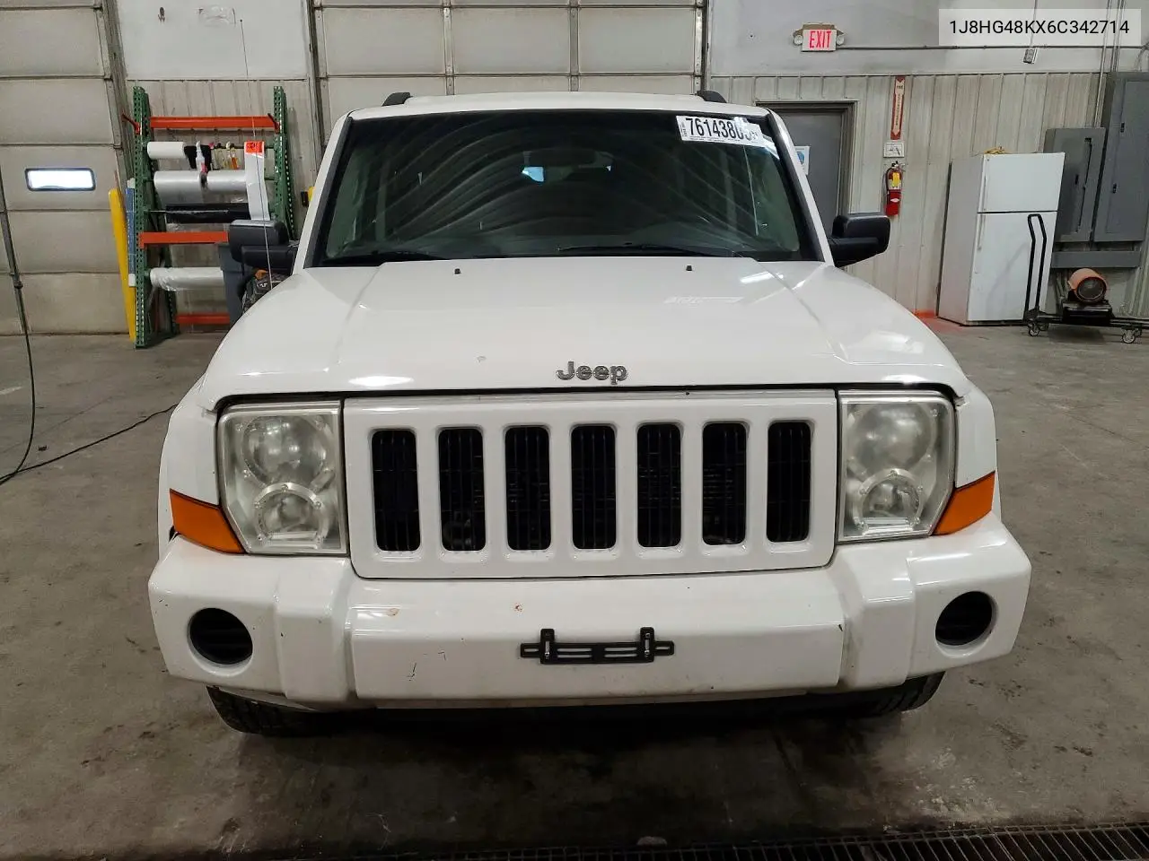 2006 Jeep Commander VIN: 1J8HG48KX6C342714 Lot: 76143805