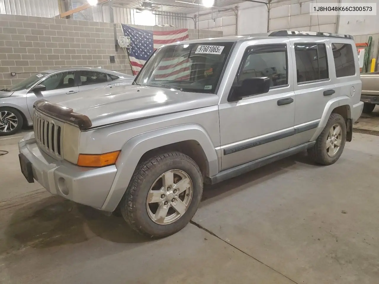 2006 Jeep Commander VIN: 1J8HG48K66C300573 Lot: 97601065