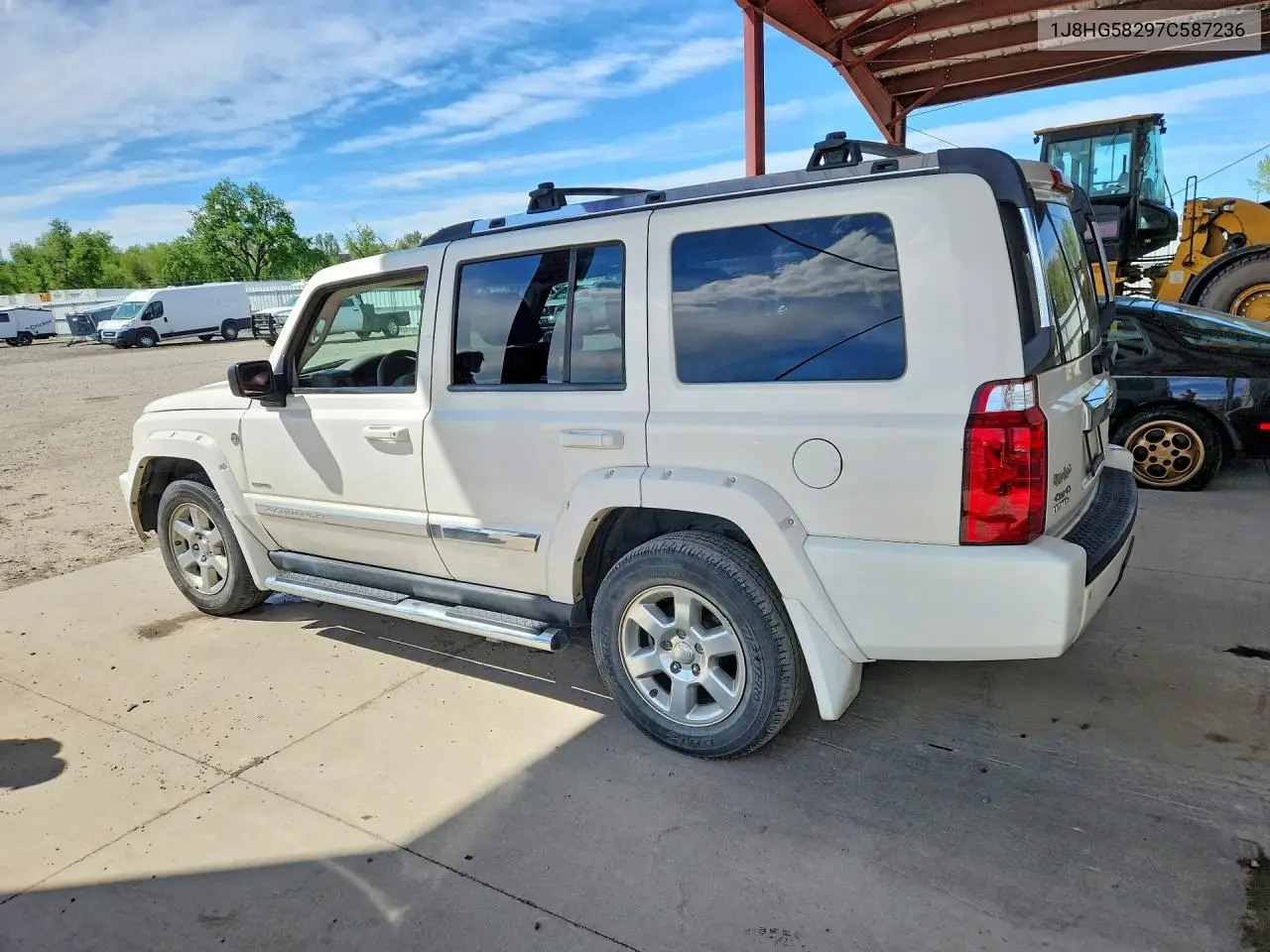 2007 Jeep Commander Limited VIN: 1J8HG58297C587236 Lot: 53835096