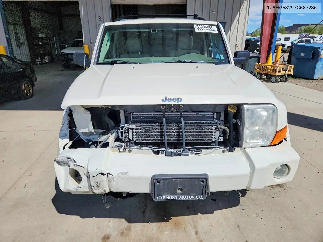 2007 Jeep Commander Limited VIN: 1J8HG58297C587236 Lot: 53835096