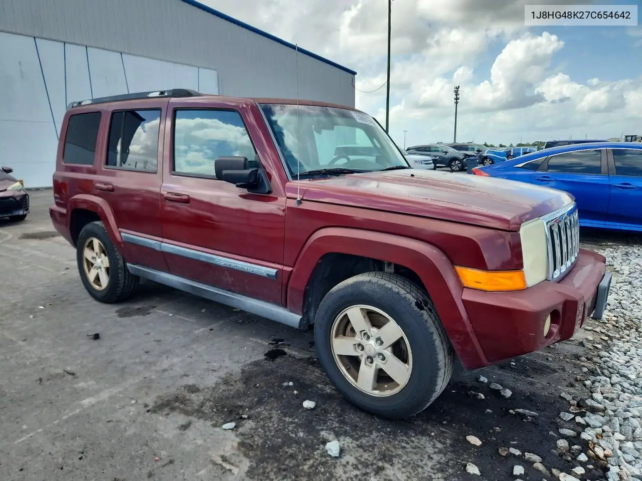 2007 Jeep Commander VIN: 1J8HG48K27C654642 Lot: 55069716