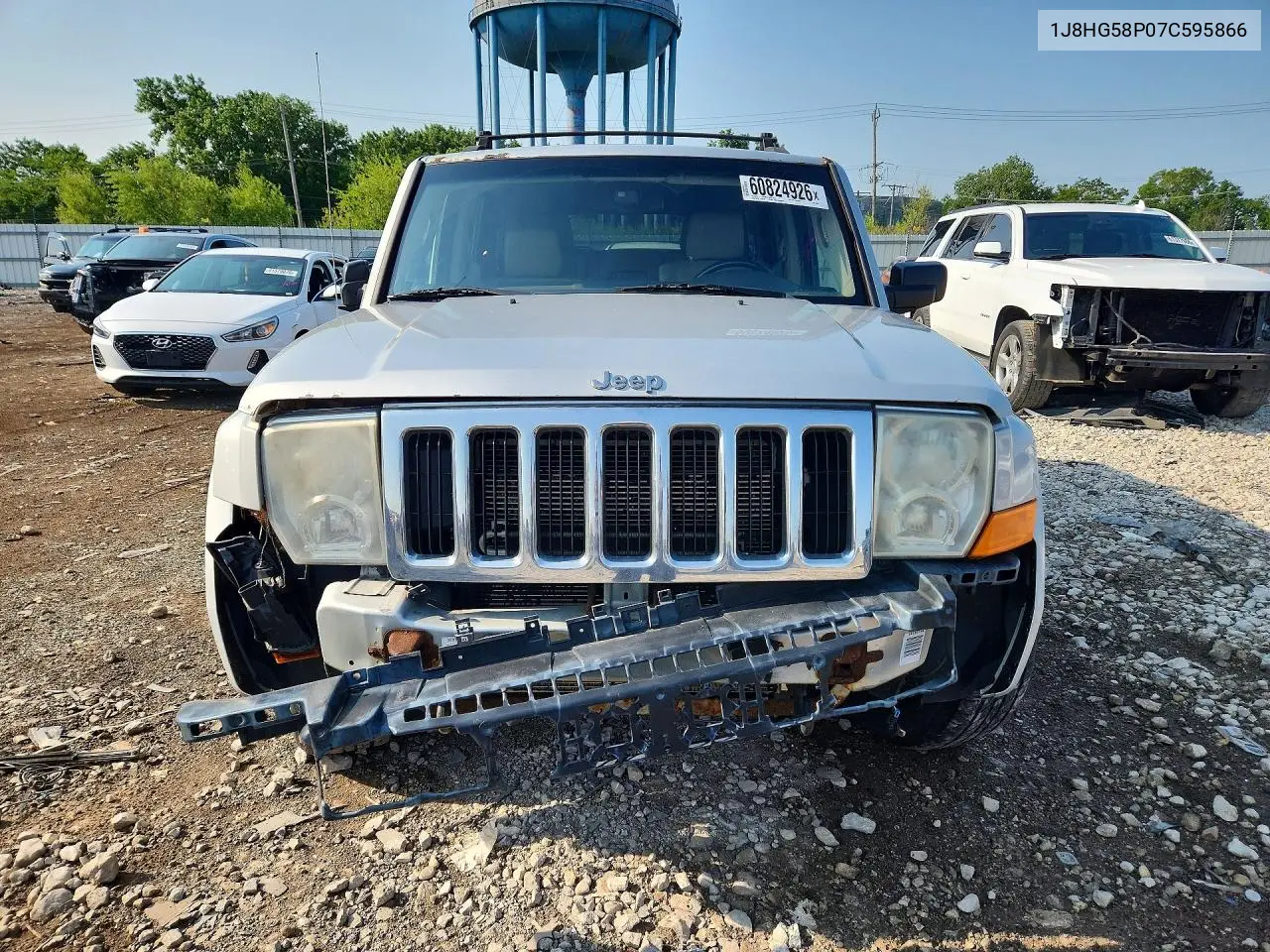 1J8HG58P07C595866 2007 Jeep Commander Limited