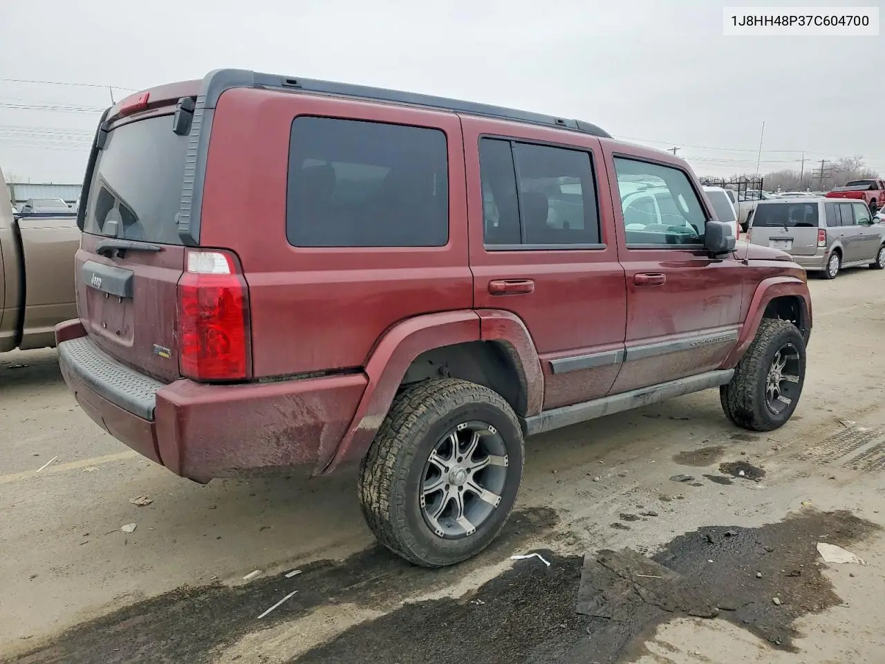 2007 Jeep Commander VIN: 1J8HH48P37C604700 Lot: 73943895