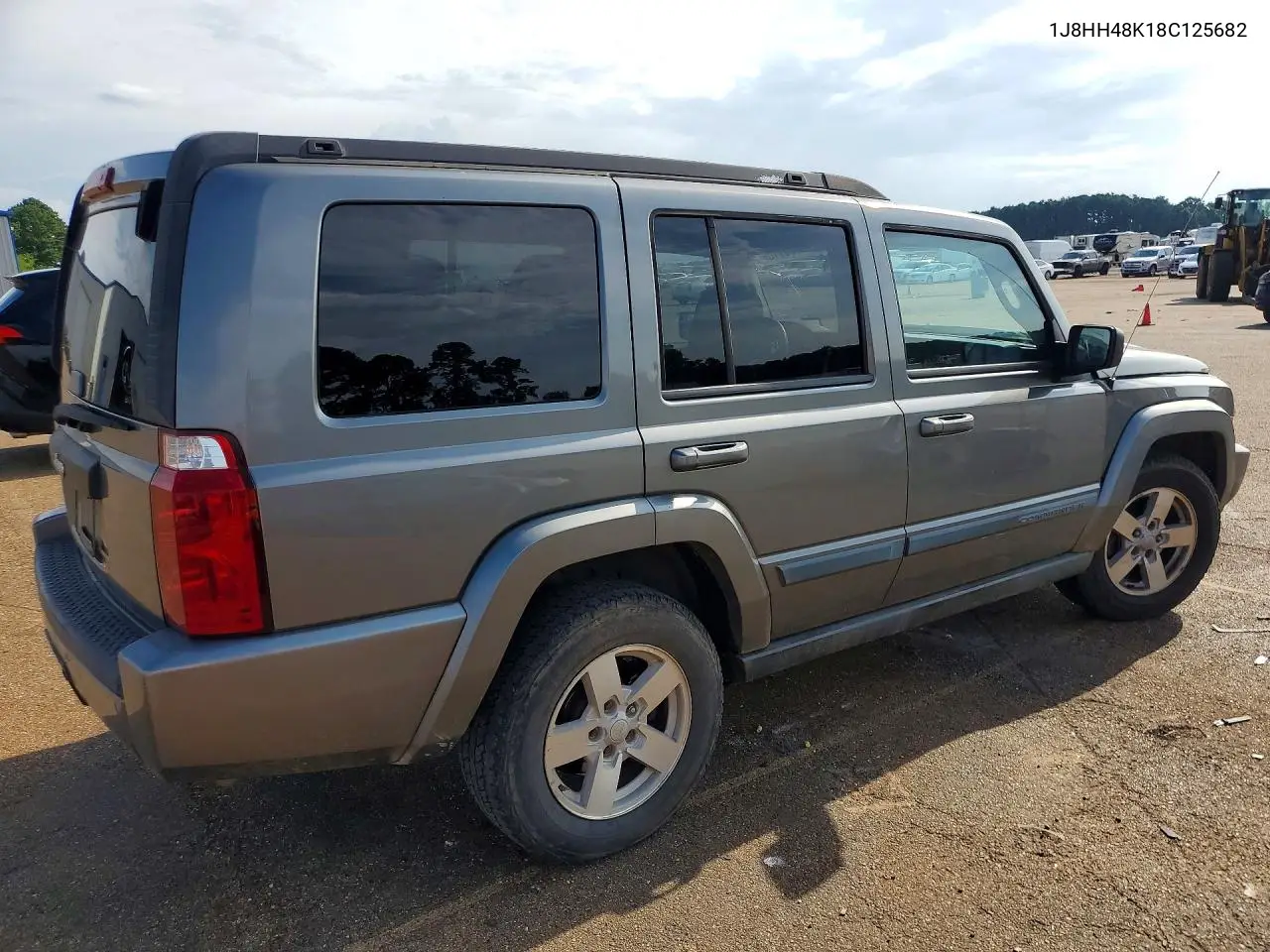 2008 Jeep Commander Sport VIN: 1J8HH48K18C125682 Lot: 60038916