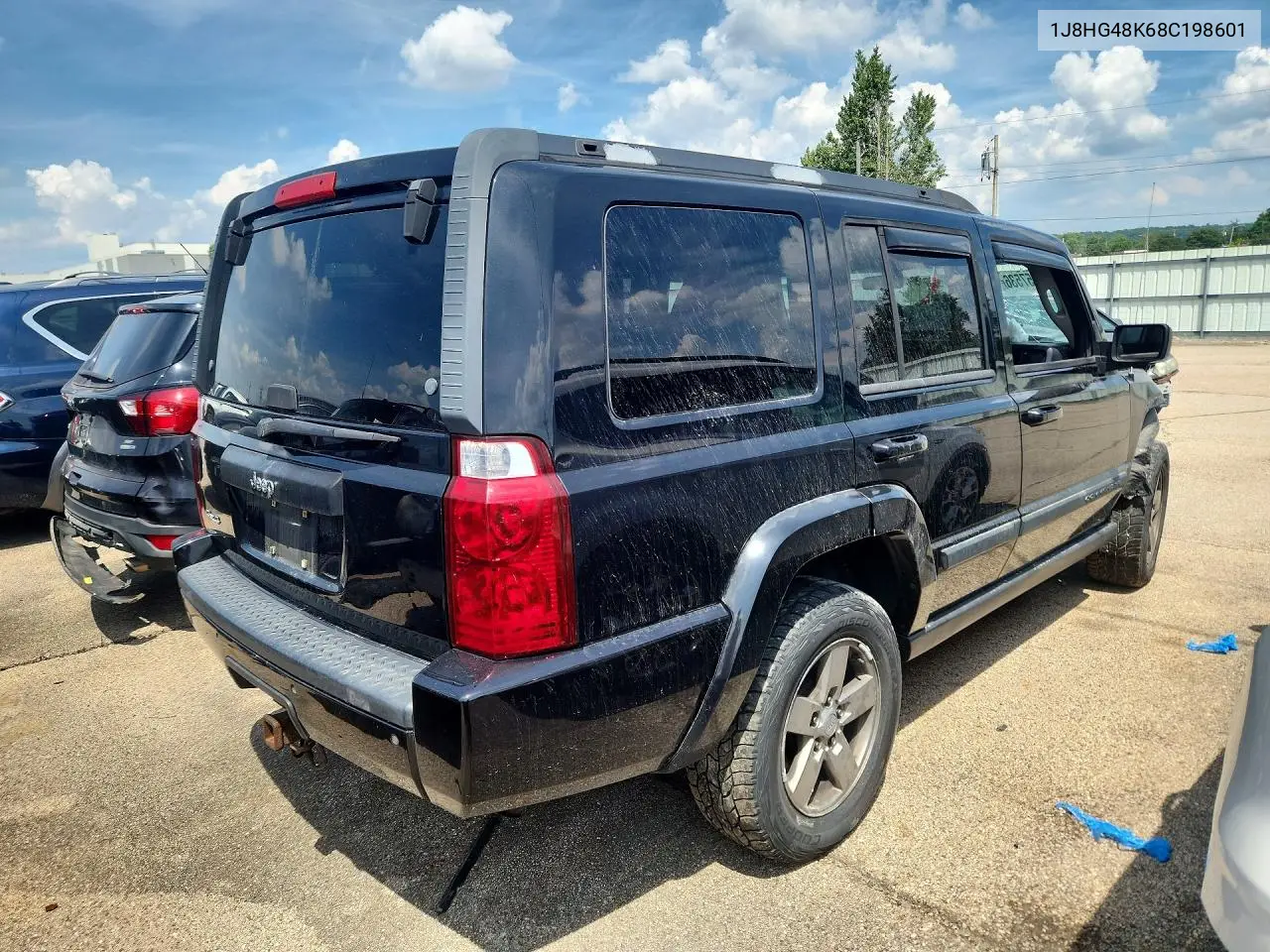 2008 Jeep Commander Sport VIN: 1J8HG48K68C198601 Lot: 60057536