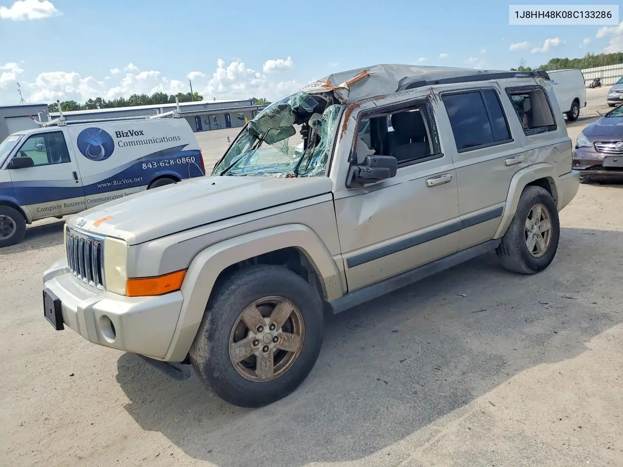2008 Jeep Commander Sport VIN: 1J8HH48K08C133286 Lot: 61209156