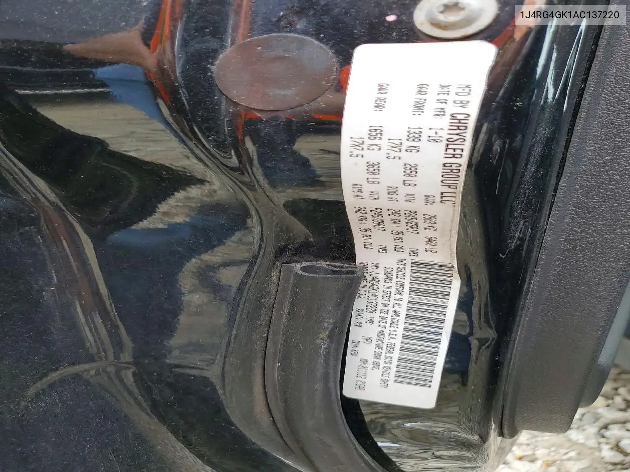 2010 Jeep Commander Sport VIN: 1J4RG4GK1AC137220 Lot: 61740746