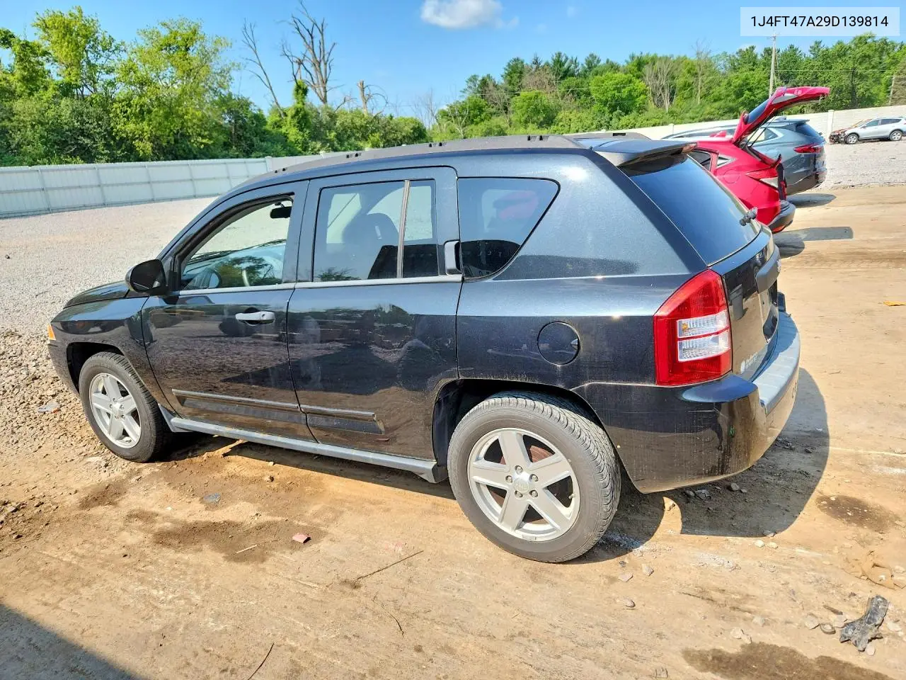 2009 Jeep Compass VIN: 1J4FT47A29D139814 Lot: 62110966