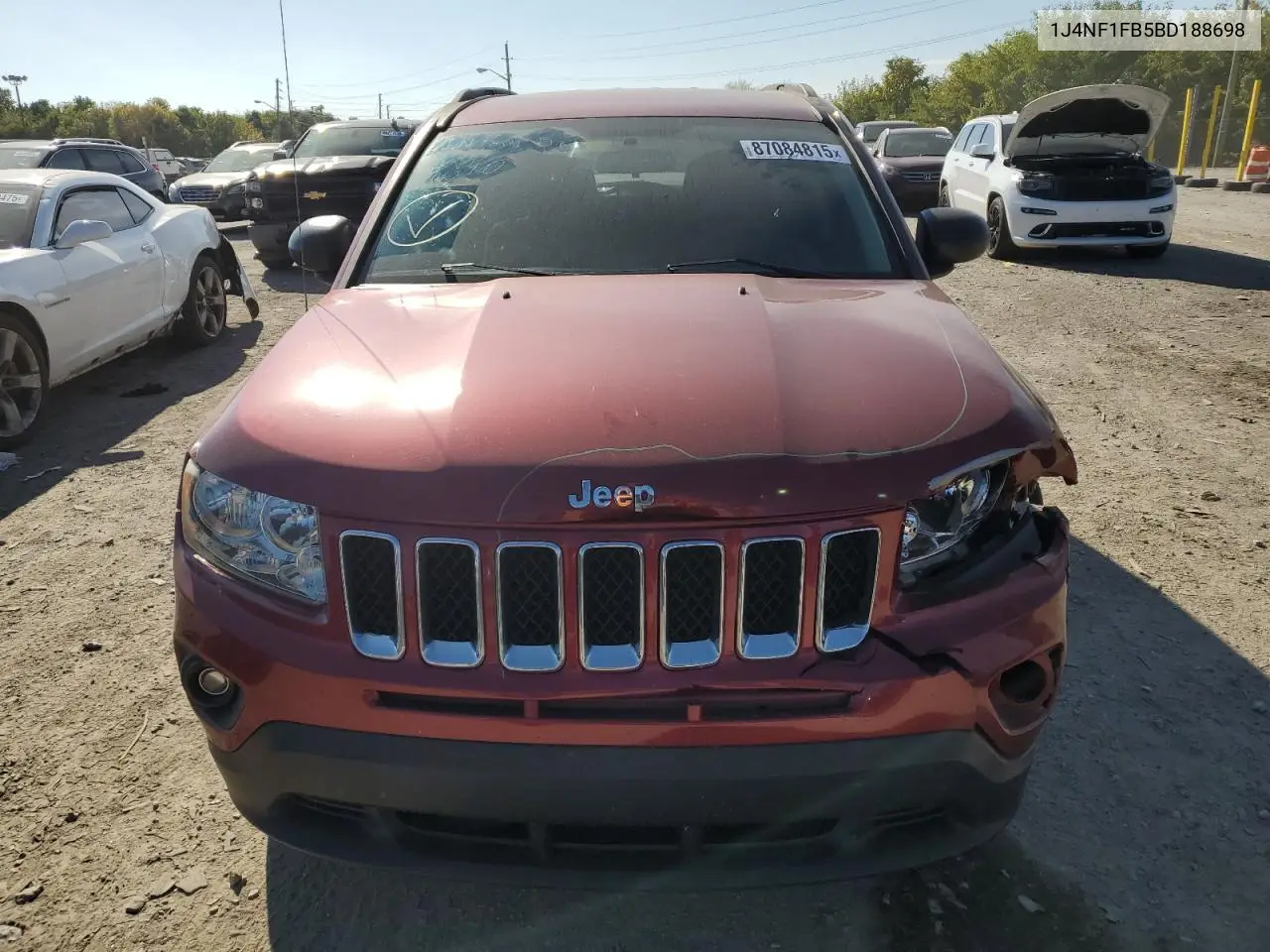 1J4NF1FB5BD188698 2011 Jeep Compass Sport