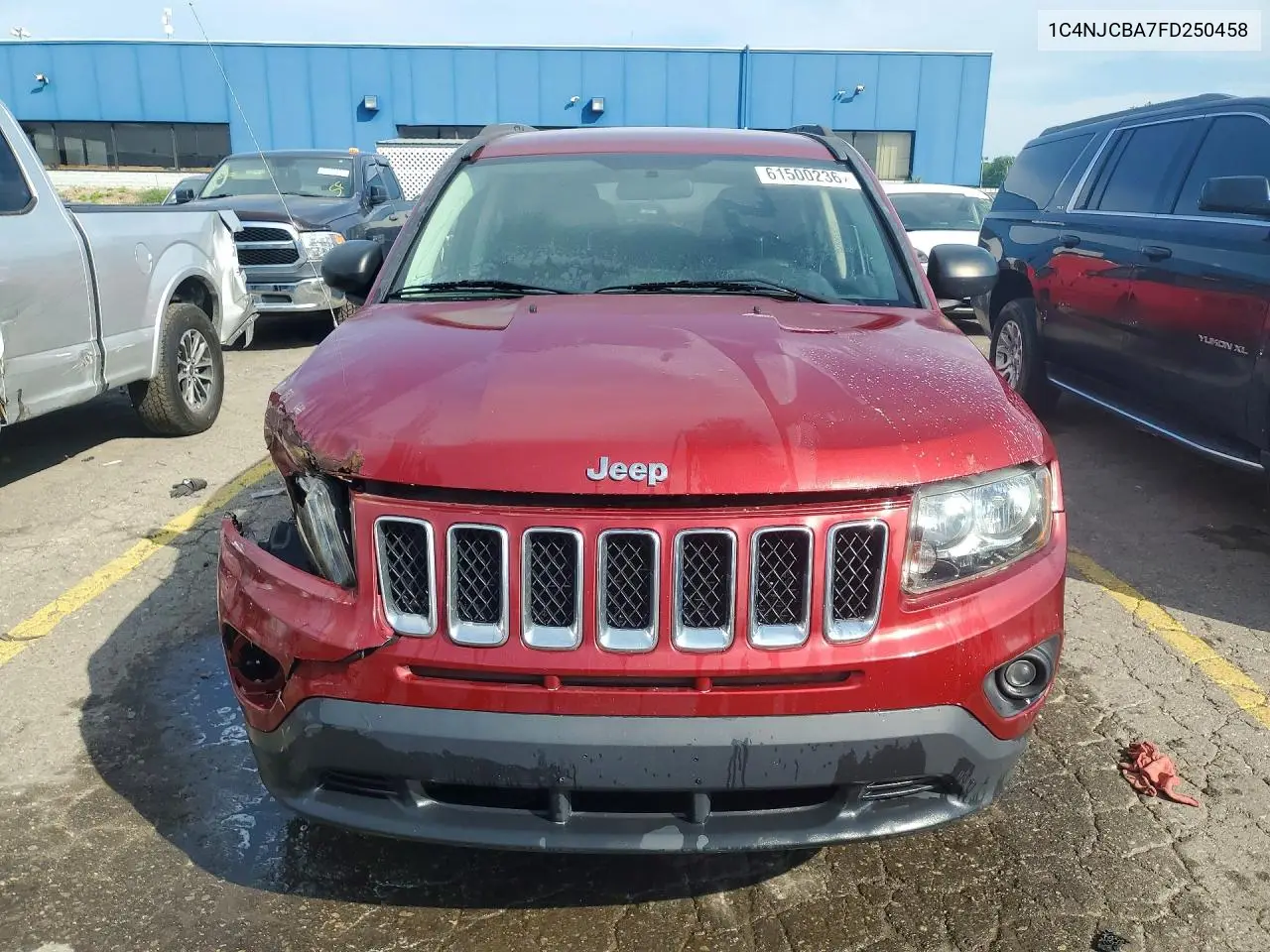 2015 Jeep Compass Sport VIN: 1C4NJCBA7FD250458 Lot: 61500236