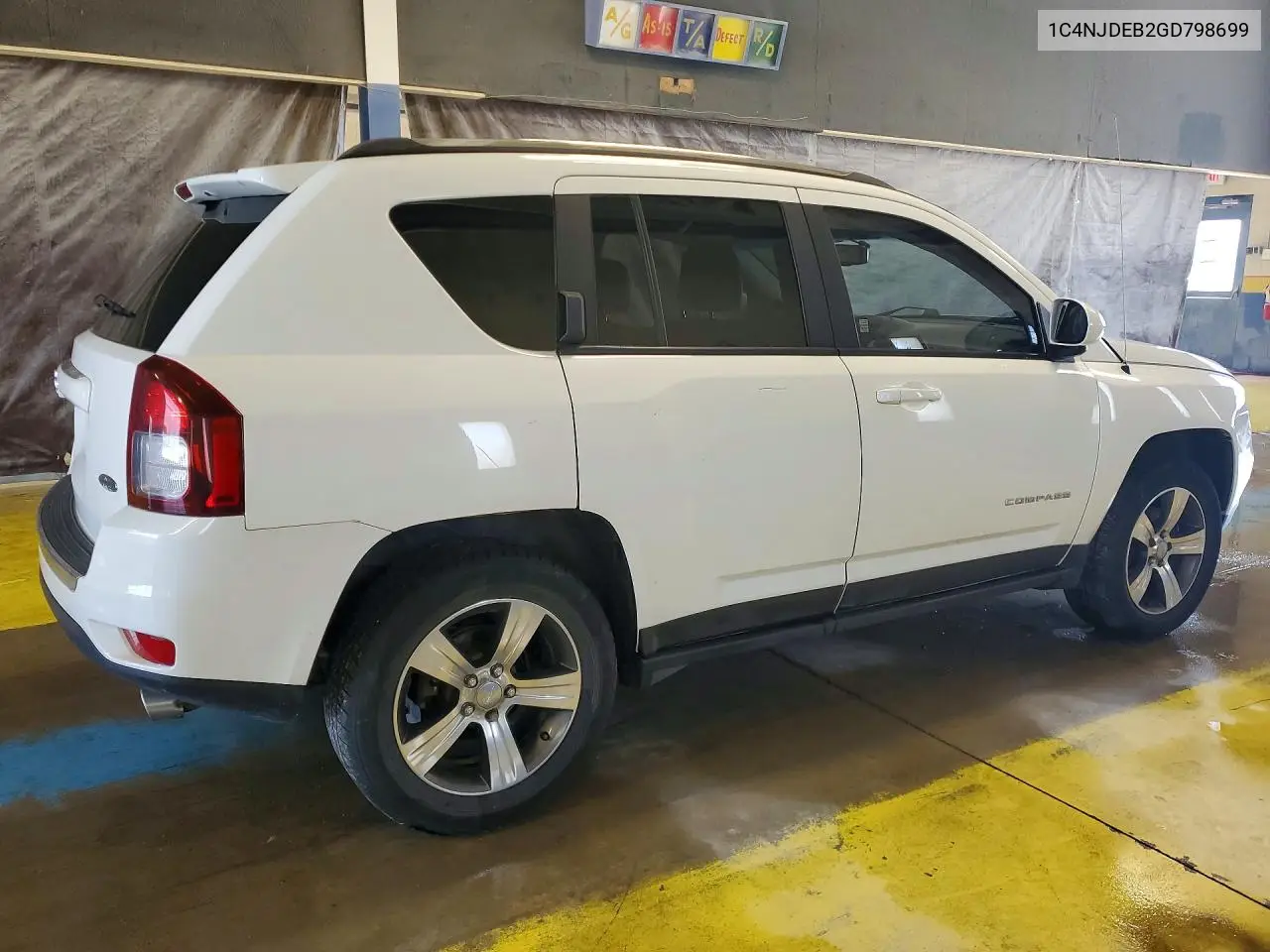 2016 Jeep Compass Latitude VIN: 1C4NJDEB2GD798699 Lot: 55179006