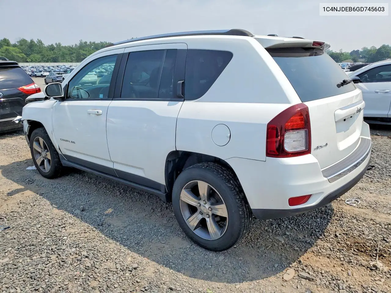 2016 Jeep Compass Latitude VIN: 1C4NJDEB6GD745603 Lot: 61552216