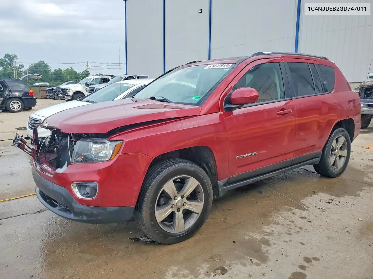 2016 Jeep Compass Latitude VIN: 1C4NJDEB2GD747011 Lot: 61693616