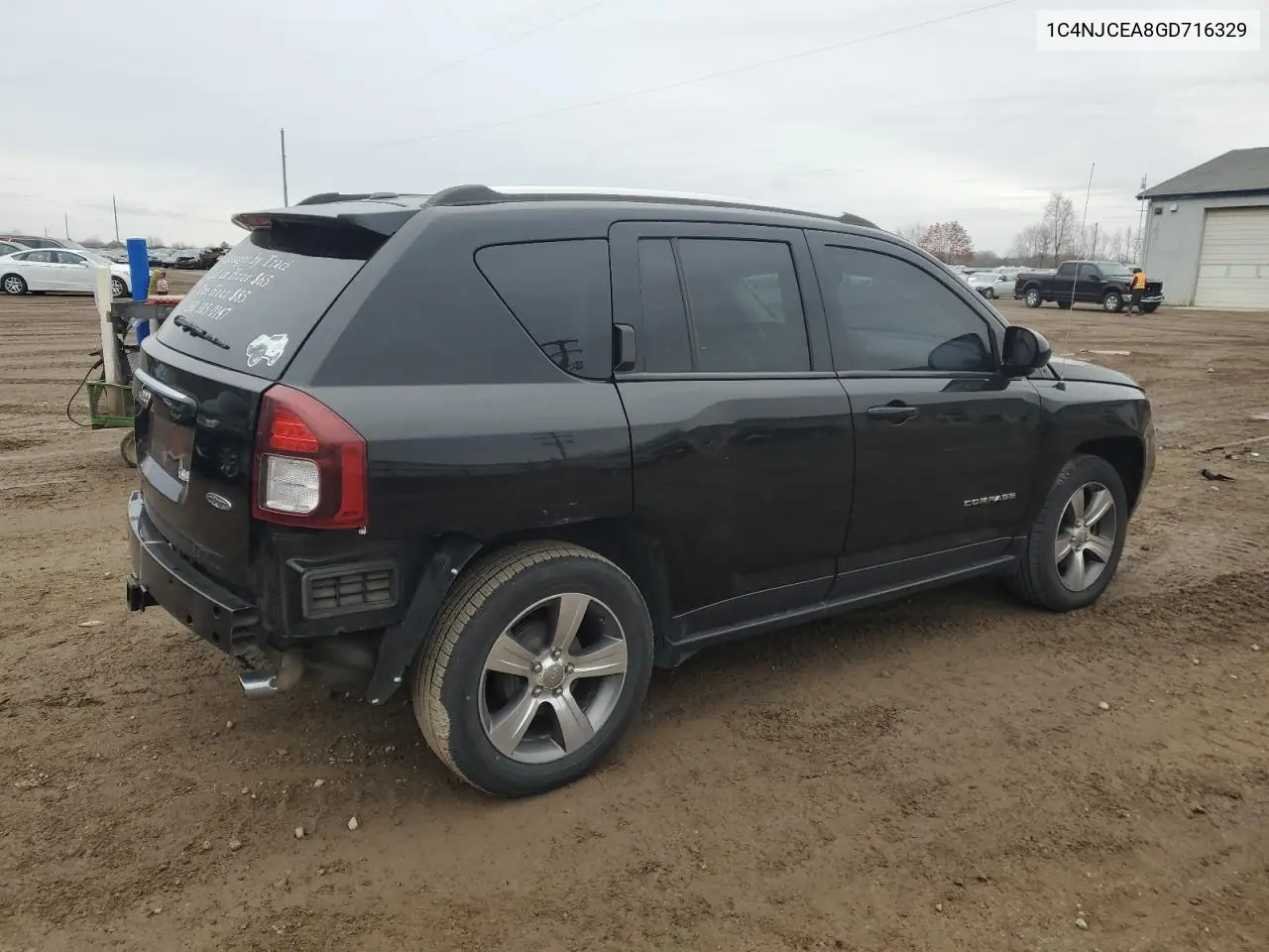 1C4NJCEA8GD716329 2016 Jeep Compass Latitude