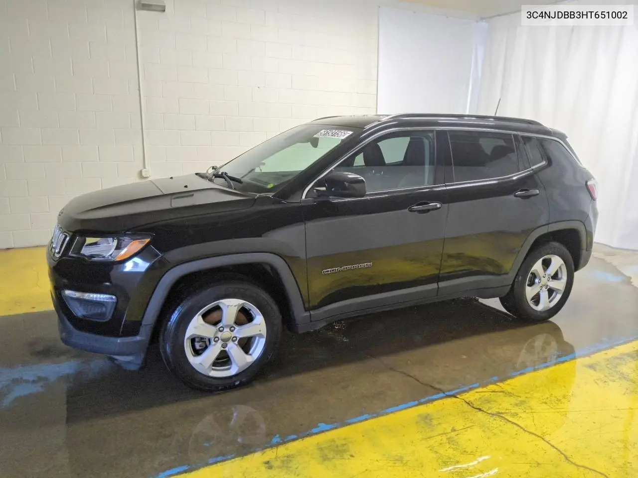 2017 Jeep Compass Latitude VIN: 3C4NJDBB3HT651002 Lot: 56193156