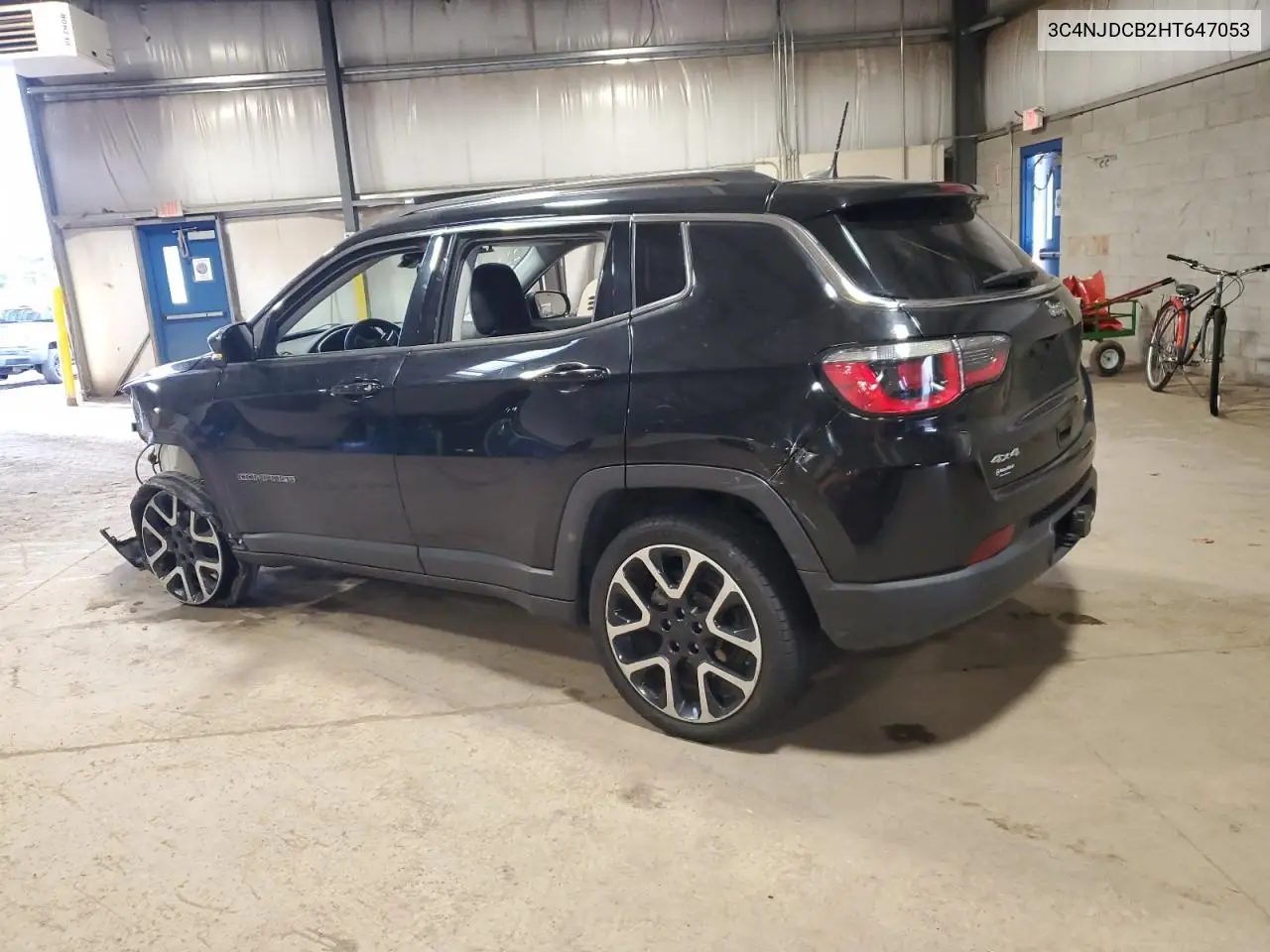 3C4NJDCB2HT647053 2017 Jeep Compass Limited