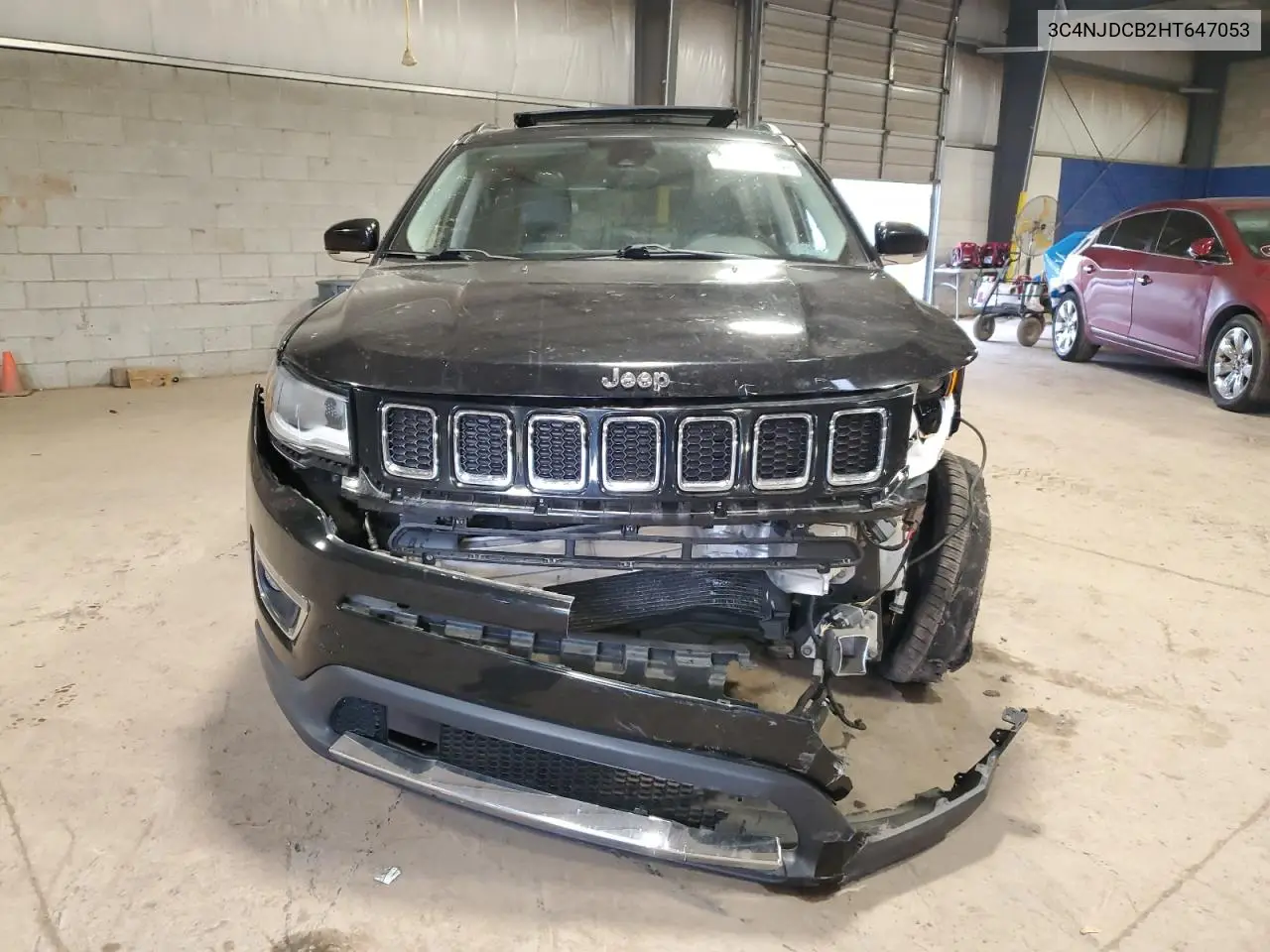 3C4NJDCB2HT647053 2017 Jeep Compass Limited