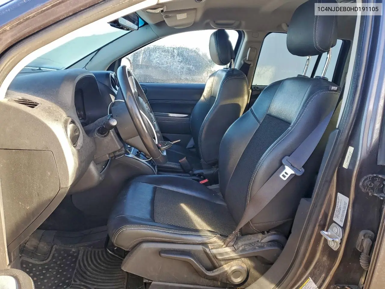 1C4NJDEB0HD191105 2017 Jeep Compass Latitude