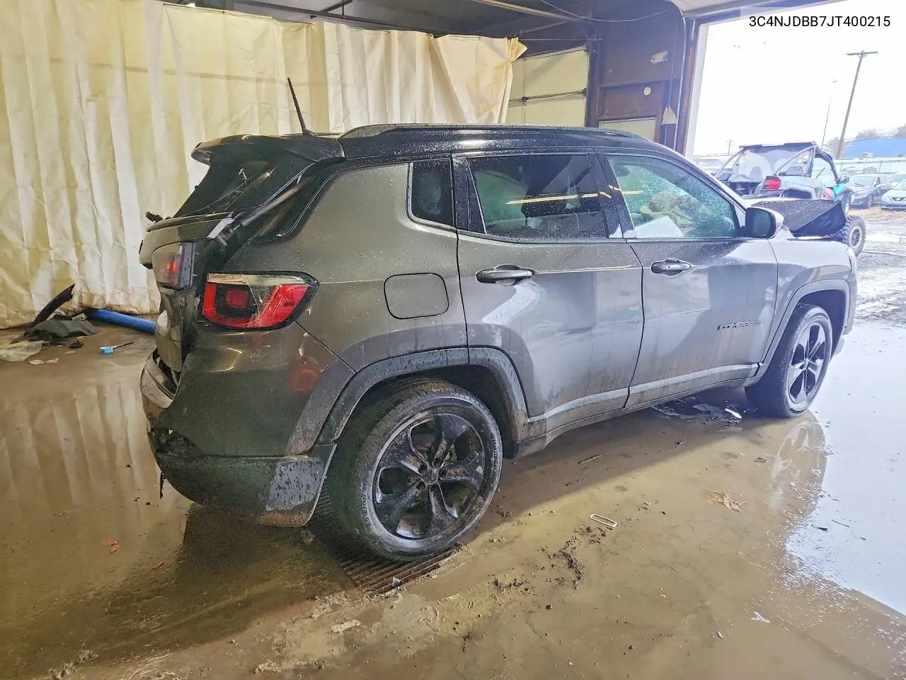 2018 Jeep Compass Latitude VIN: 3C4NJDBB7JT400215 Lot: 41698606