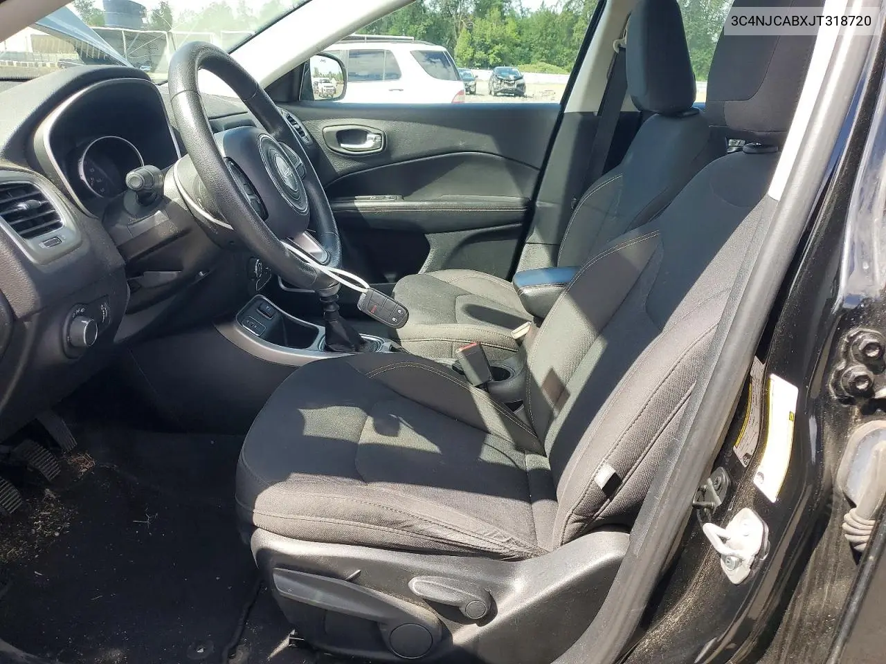 2018 Jeep Compass Sport VIN: 3C4NJCABXJT318720 Lot: 55156556