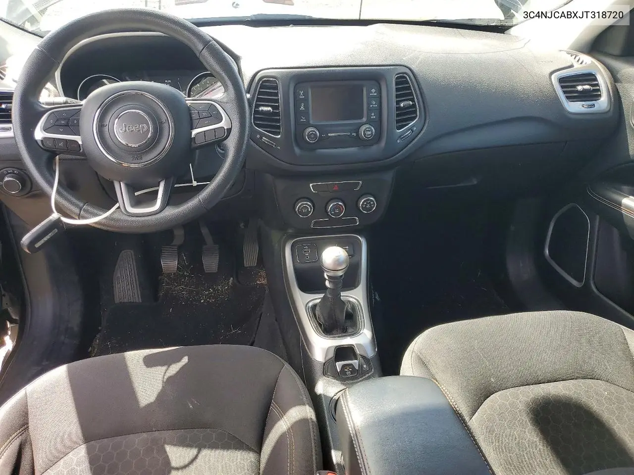 2018 Jeep Compass Sport VIN: 3C4NJCABXJT318720 Lot: 55156556
