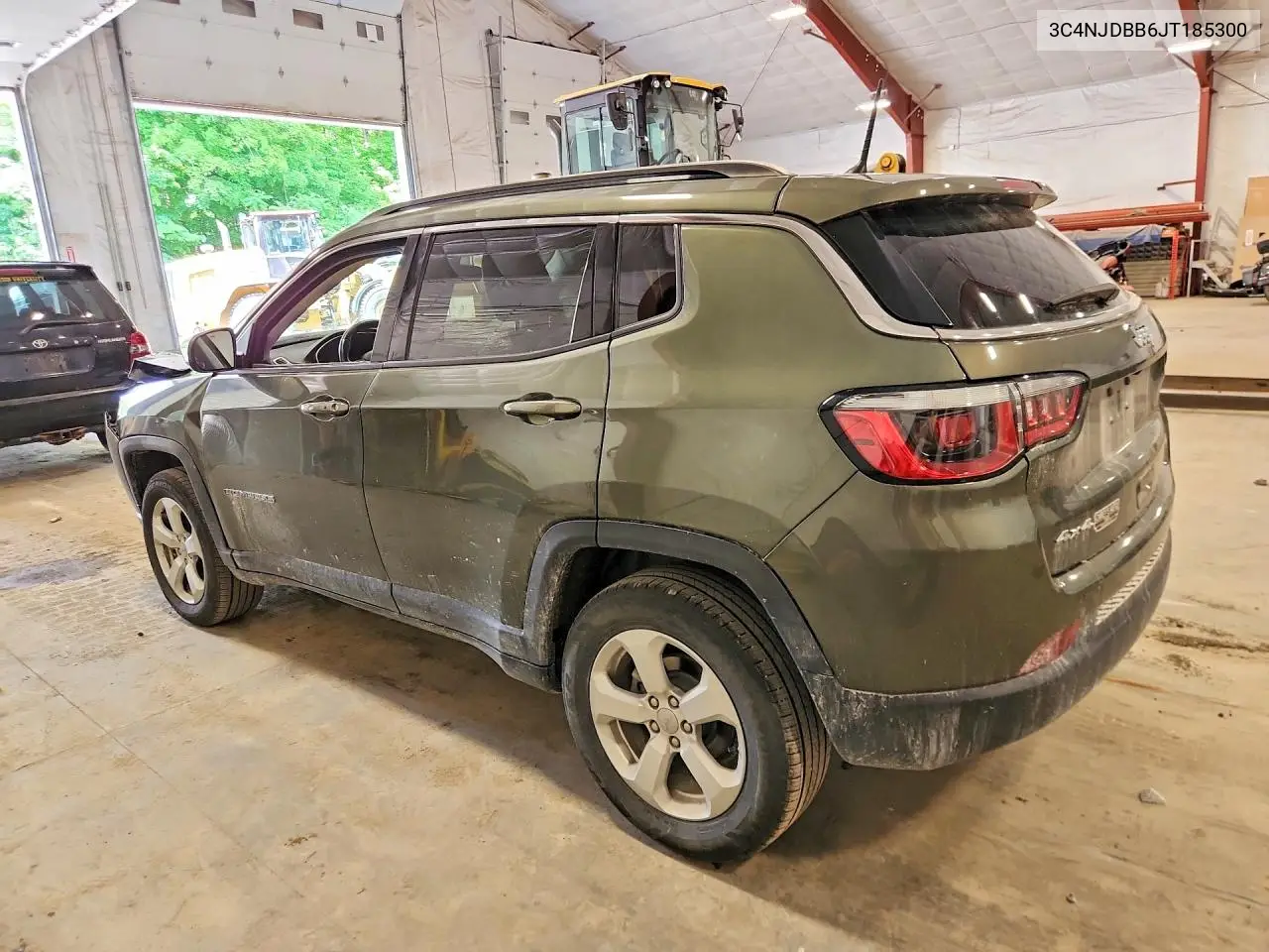 2018 Jeep Compass Latitude VIN: 3C4NJDBB6JT185300 Lot: 56272446