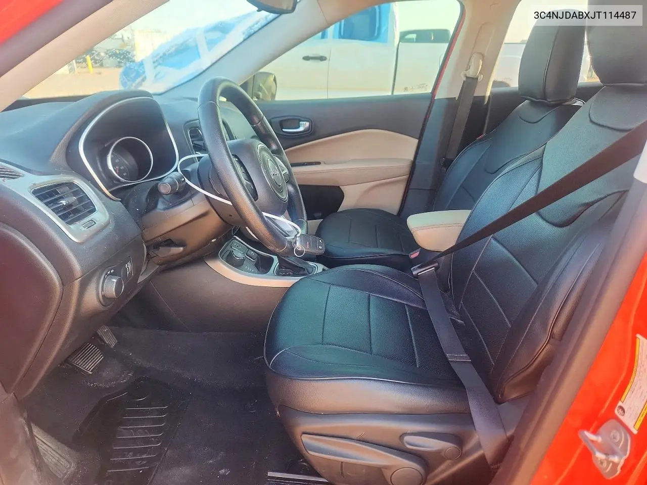 2018 Jeep Compass Sport VIN: 3C4NJDABXJT114487 Lot: 59895496