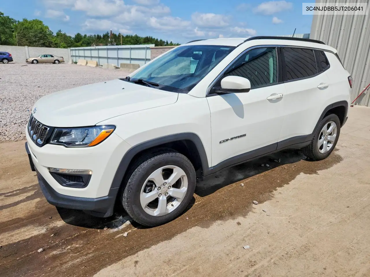 2018 Jeep Compass Latitude VIN: 3C4NJDBB5JT206041 Lot: 61379276
