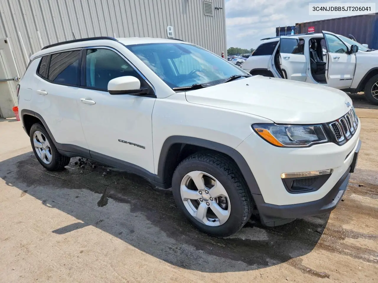 2018 Jeep Compass Latitude VIN: 3C4NJDBB5JT206041 Lot: 61379276
