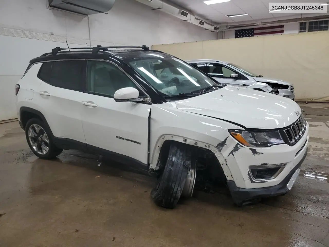 3C4NJDCB8JT245348 2018 Jeep Compass Limited