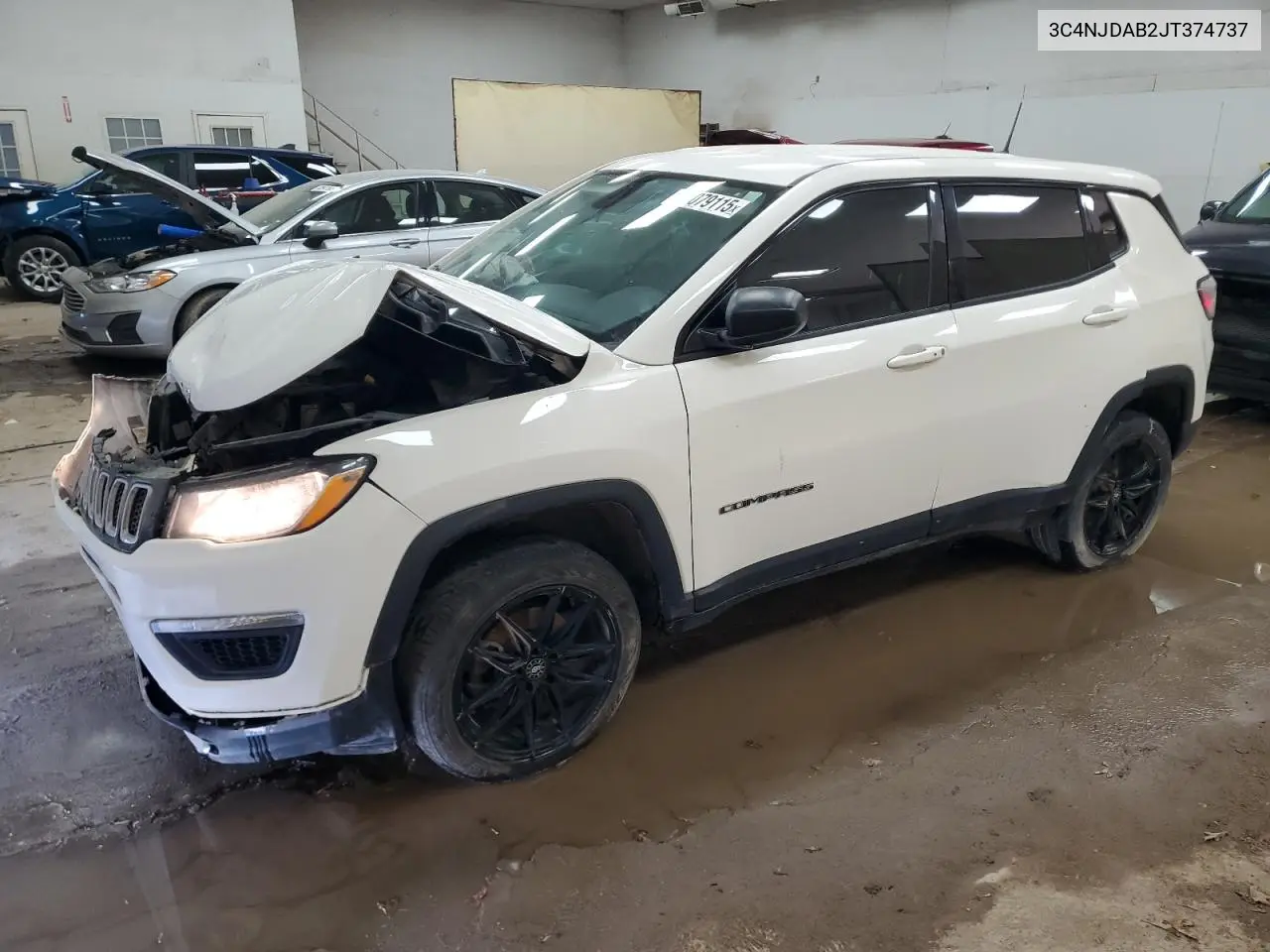 3C4NJDAB2JT374737 2018 Jeep Compass Sport