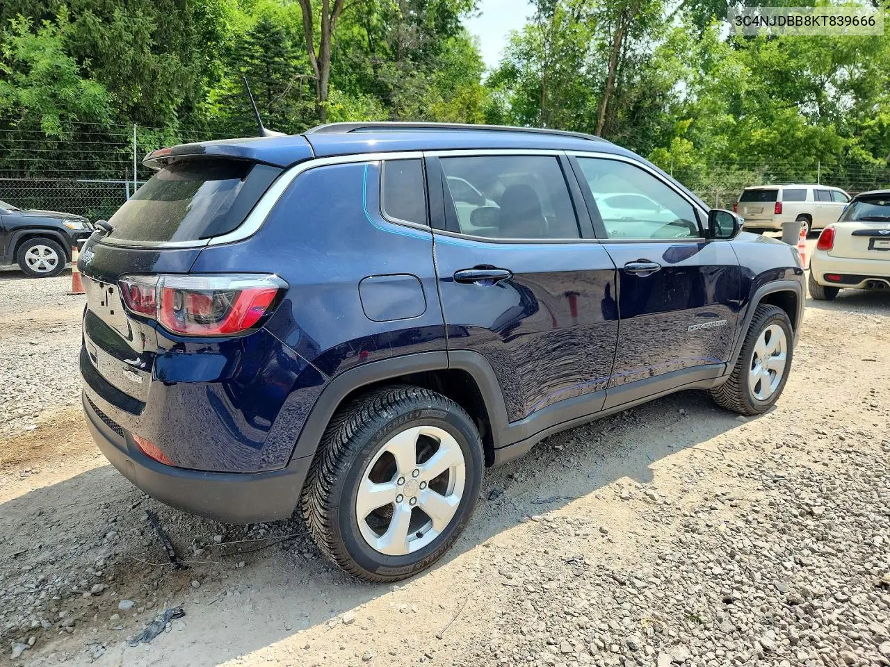 2019 Jeep Compass Latitude VIN: 3C4NJDBB8KT839666 Lot: 61079476