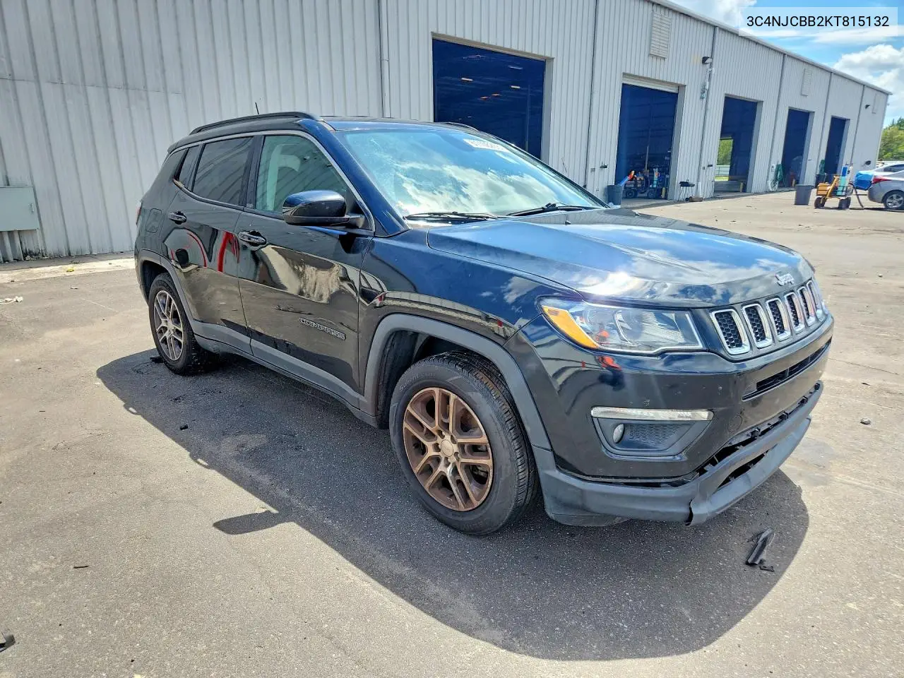 2019 Jeep Compass Latitude VIN: 3C4NJCBB2KT815132 Lot: 61108266
