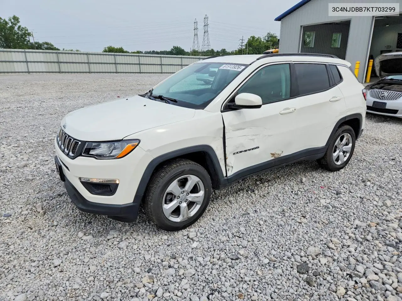 2019 Jeep Compass Latitude VIN: 3C4NJDBB7KT703299 Lot: 61913926