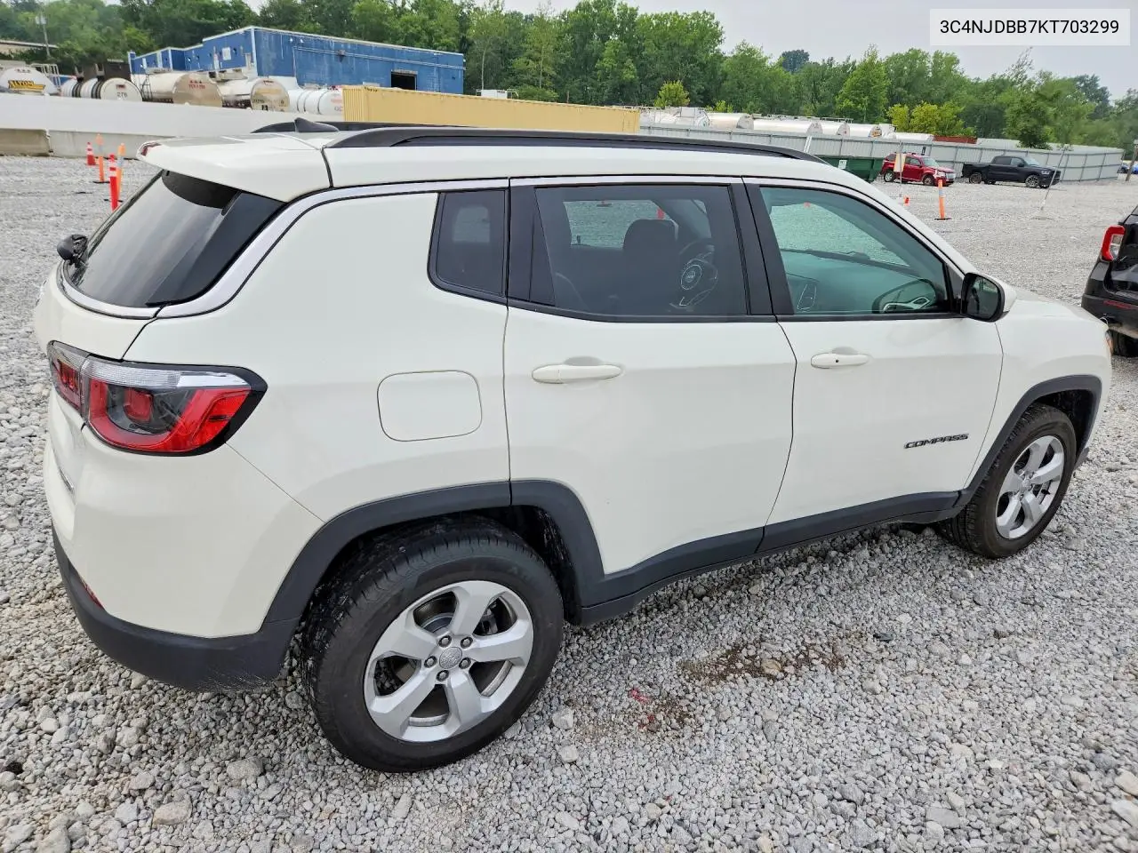 2019 Jeep Compass Latitude VIN: 3C4NJDBB7KT703299 Lot: 61913926