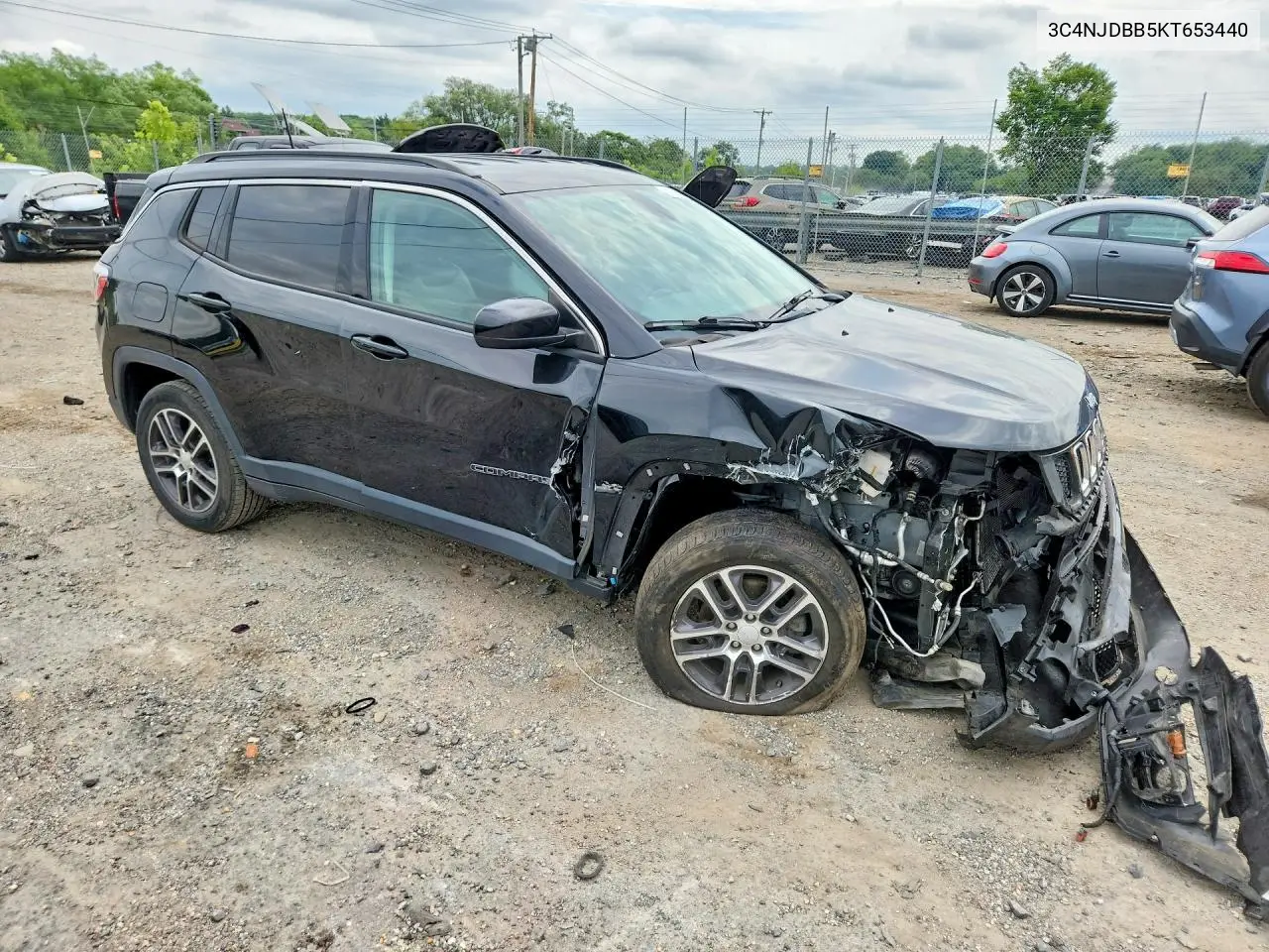 2019 Jeep Compass Latitude VIN: 3C4NJDBB5KT653440 Lot: 61936106
