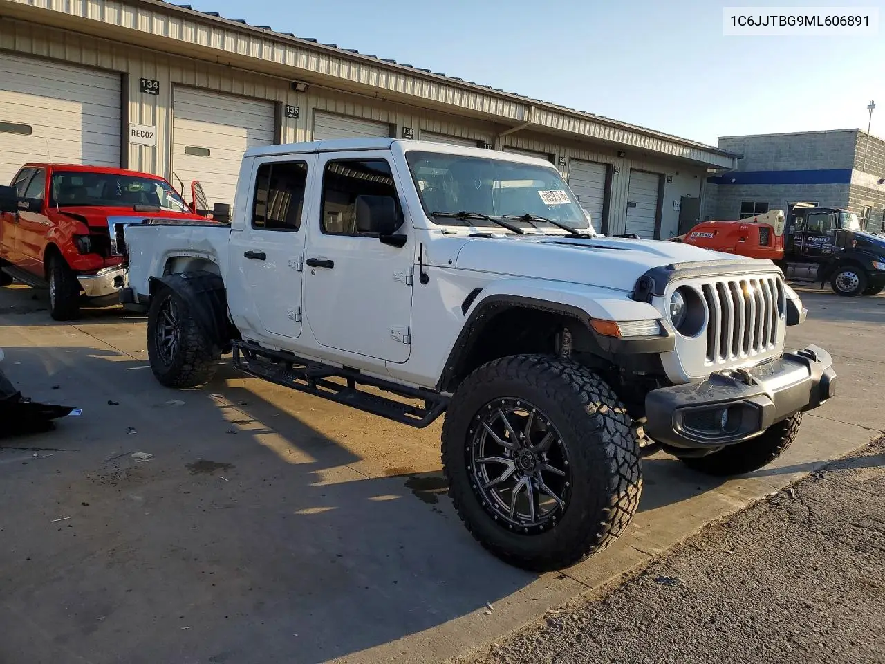 2021 Jeep Gladiator Rubicon VIN: 1C6JJTBG9ML606891 Lot: 59597016