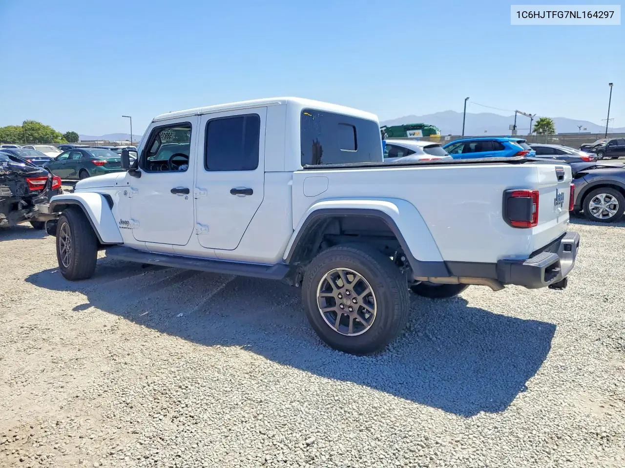2022 Jeep Gladiator Overland VIN: 1C6HJTFG7NL164297 Lot: 58915986